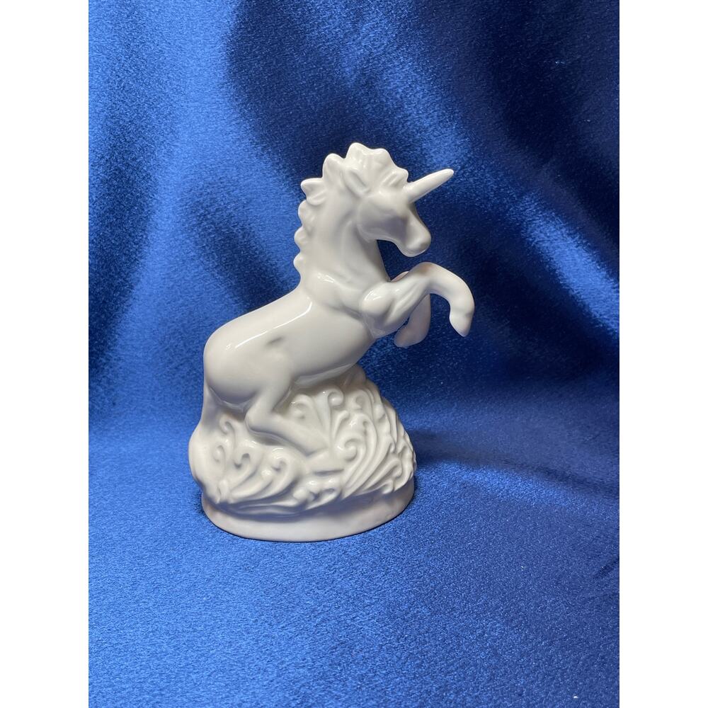 Flambro Gloss White Porcelain Unicorn Rearing Up